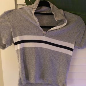 urban outfitters zip up crop top